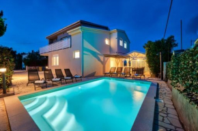 VILLA Matija